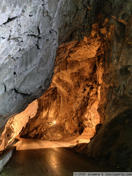 Cuevona de Cueves
Otra parte del interior de la Cuevona
