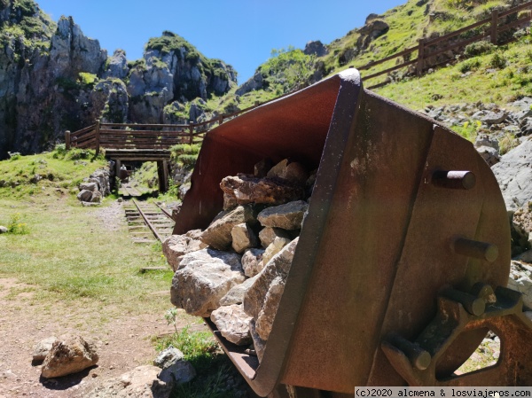 Lagos de Covadonga
Vagon de las minas de Buferrera
