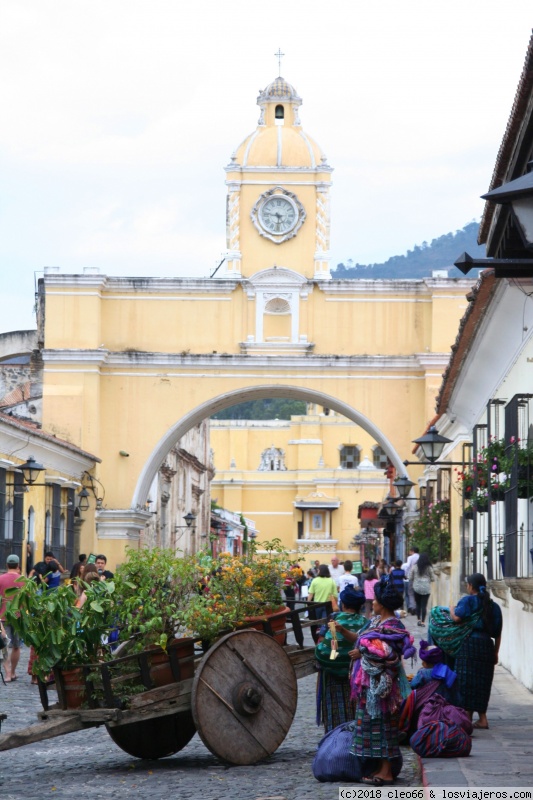 LO MEJOR DE GUATEMALA: POR TIERRAS DE VOLCANES Y LAGOS - Blogs de Guatemala - ANTIGUA (3)