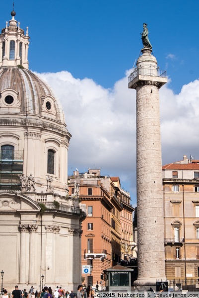 Columna de Trajano
Columna de Trajano en Roma
