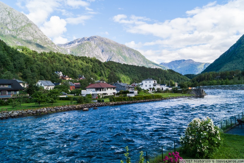 Quinto día 14/06/2017-Puerto de Eidfjord - Los Fiordos en el Monarch de Pullmantur (4)