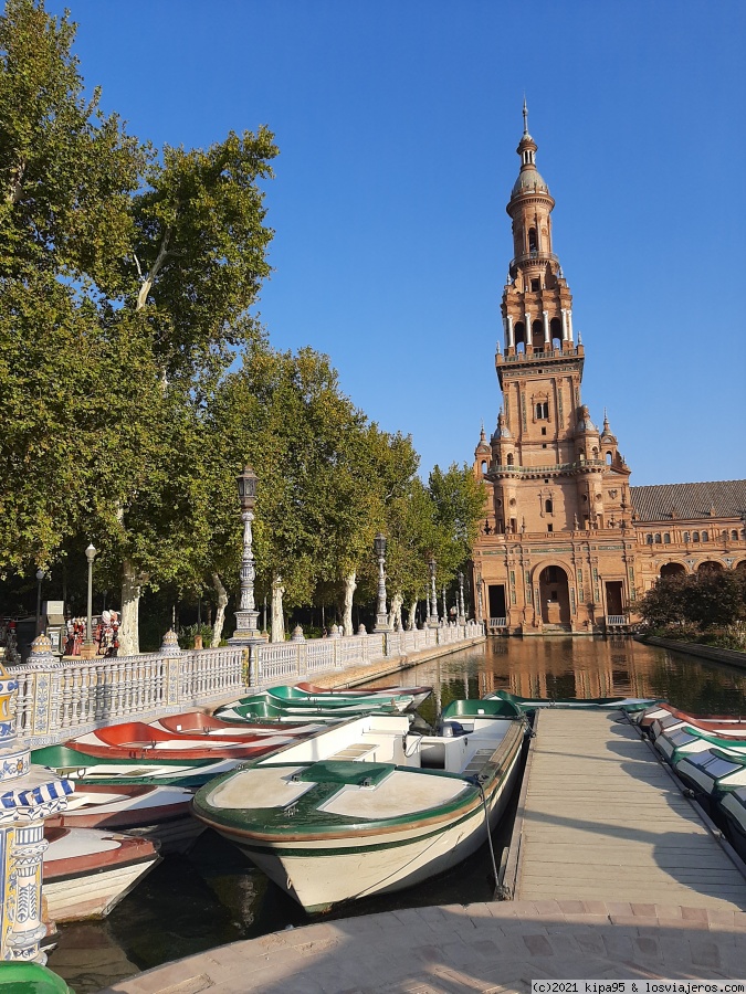 Sevilla y Extremadura - Blogs of Spain - Domingo 12, hoy va de iglesias.. (1)