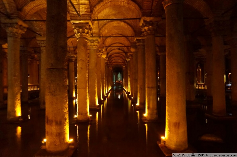 Foro de Istanbul en The Independent Traveller (English): Cisterna Basílica