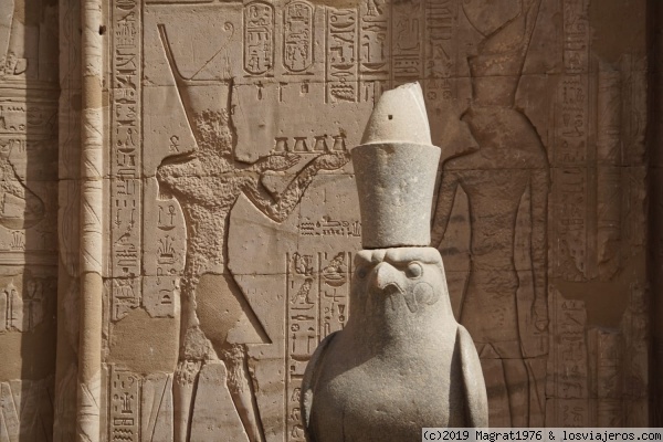 Horus, templo de Edfu
Estatua de Horus en el templo de Edfu, una de las paradas obligatorias entre Lúxor y Asuán
