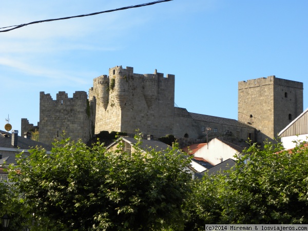 Castro Caldelas
Vista del castillo de Castro Caldelas (Ourense)
