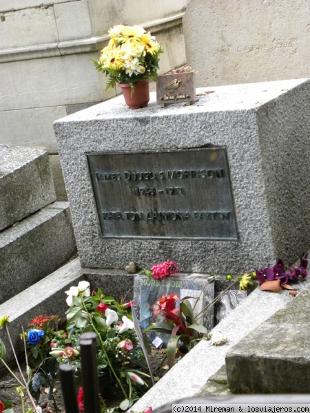 Tumba de Jim Morrison
Cementerio Pere Lachaise Paris

