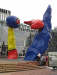 Monumento de Miró
Monumento, Miró, Defense, Paris