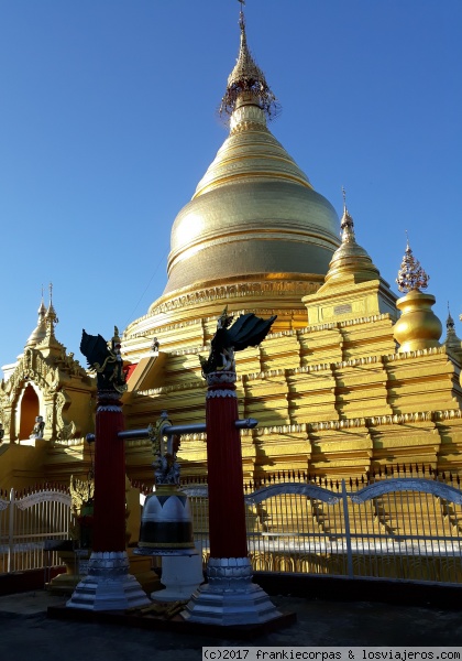 Pagoda
Pagoda en Mandalay
