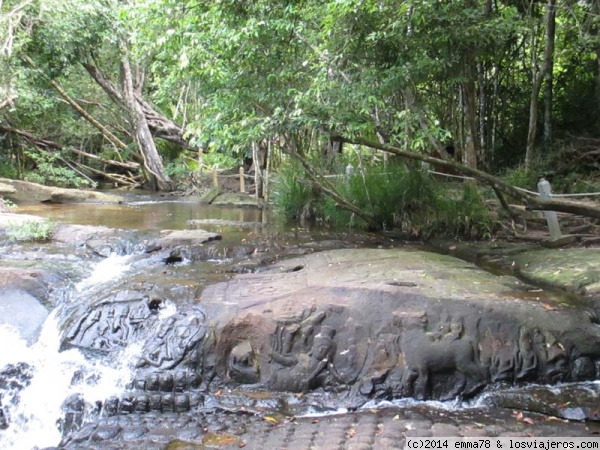 Grabados Kbal Spean, (Camboya)
Grabados del río de los mil lingas, Kbal Spean (Camboya)
