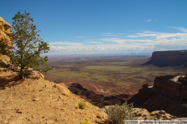 Moki Dugway
Carretera 261 de Utah parte del Trail of the ancientes. Impresionante carretera
