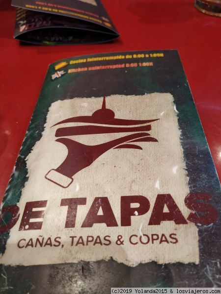 Tapeo por Córdoba
Cerca d la plaza de las Tendillas encontramos un local para tapear algo rico y a buen precio
