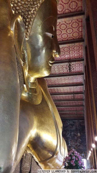 buda reclinado
impresionante talla de Buda

