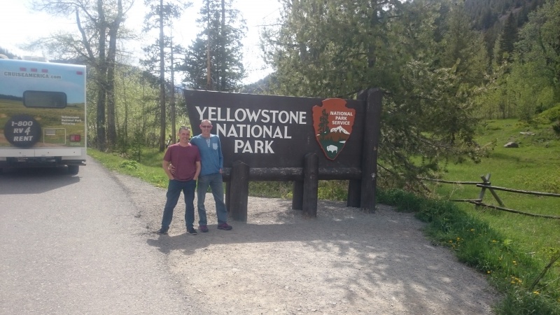 A Yellowstone en autocaravana (En Construcción) - Blogs de USA - Preparación y ruta (3)