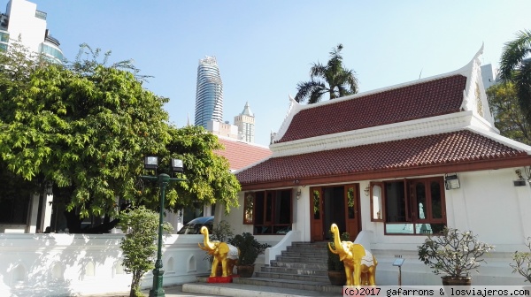 Templo Siam - bangkok
Templo y rascacielos, tradición y modernidad, combinados en esta gran ciudad.
