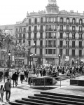 plaza de cataluña Barcelona
plaza blancoynegro gente ramblas