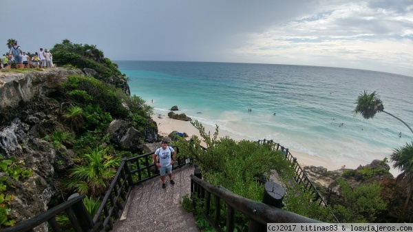 PLAYAS DE TULUM
Descenso a las playas de Tulum
