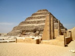 Día 7. Visita de la pirámide escalonada de Sakkara, piramides de Dashur