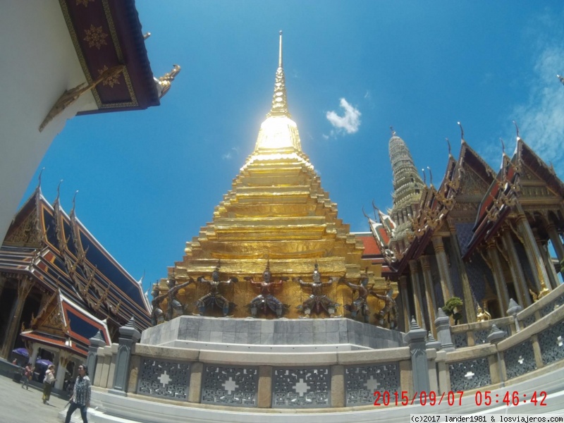 Tailandia y un poco de Camboya 2015 - Blogs de Tailandia - Primer dia en tailandia Bangkok (4)