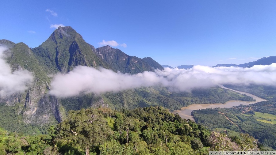 Luang Prabang 2/2  Pak ou, templos, Nong Khiaw y bus nocturno a Vang Vieng - Laos por libre, 18 días en Octubre 2022 (5)