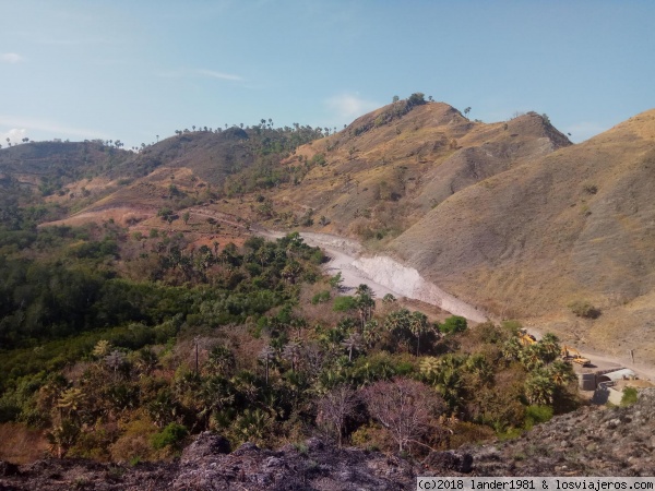 Indonesia por libre en septiembre 2017 - Blogs de Indonesia - Excursiones en Labuanbajo (kanawa, bidadari y paseo hasta la playa de Waeciccu) (3)