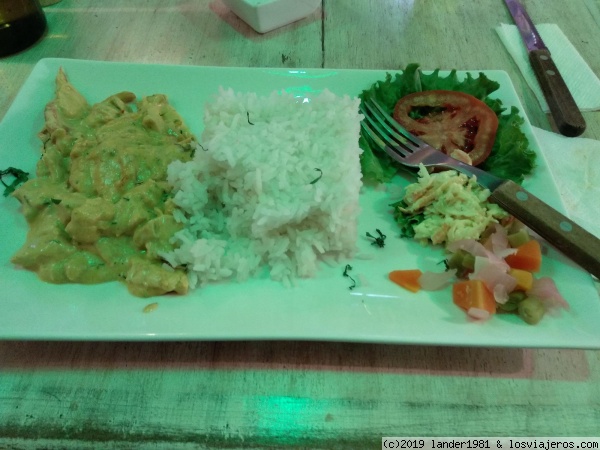 Curry con arroz
Sublime
