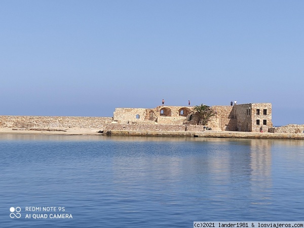 parte del puerto de La Canea, Creta
parte del puerto de La Canea, Creta
