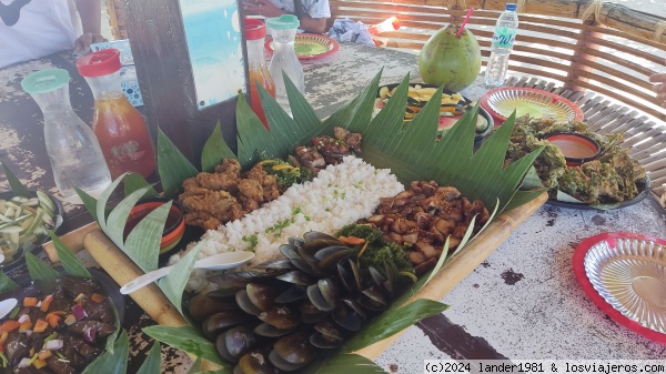 Comida en Cowrie island con el tour
comida en Cowrie island con el tour
