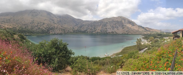 Lago Kourna en Creta
Lago Kourna en Creta
