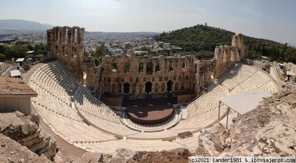 Odeón de Herodes Ático en el partenón
Muy restaurado, se hacen conciertos y teatros en él actualmente.
