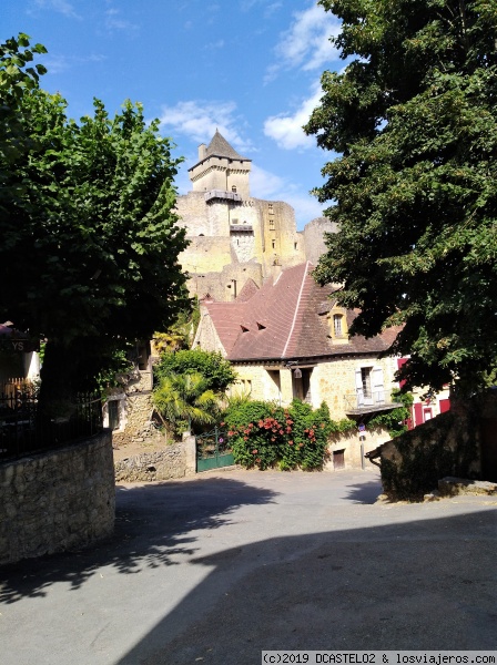 Castelnaud
Vista del castillo y pueblo de Castelnaud
