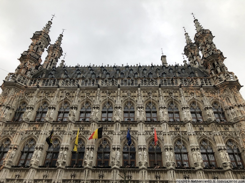 Viajar a  Belgica: Flandes - Stadhuis de Lovaina (Flandes)