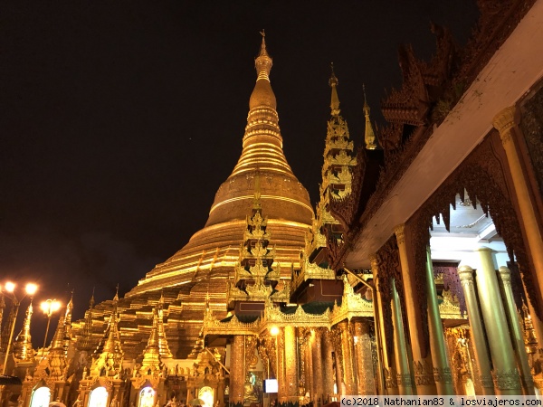 Shwedagon Pagoda
Shwedagon Pagoda en Yangón.
