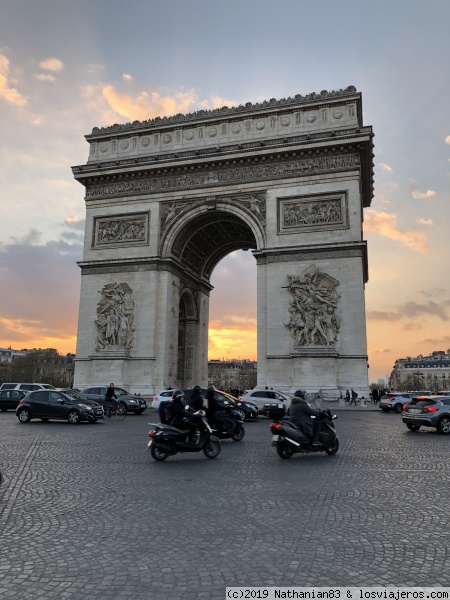 Arco del Triunfo
Arco del Triunfo de París
