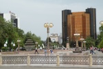 Una plaza moderna en Bacú
Bacú, plaza, moderna