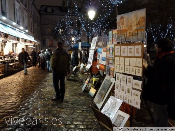 Plaza del Tertre
La famosa plaza de los pintores en el barrio de Montmartre, en verano es cuanto más ambiente encontrarás.
