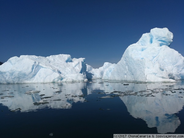 Témpanos de hielo
Témpanos de hielo milenario desprendidos del glaciar San Rafael, al sur de Chile
