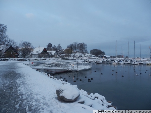 Puerto de Roskilde
En diciembre todo nevado, hasta el mar en la orilla estaba helado
