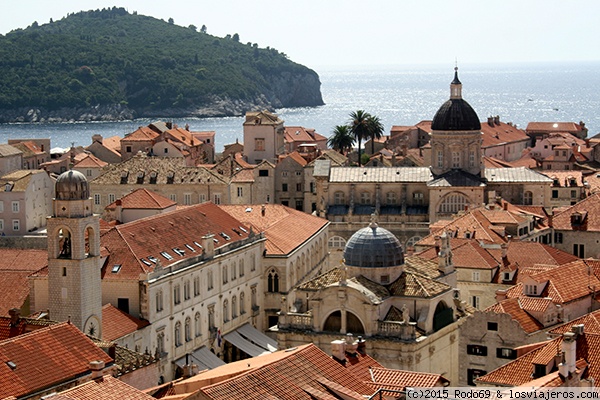 Vista de Dubrovnik desde la muralla
Vista de Dubrovnik desde la muralla
