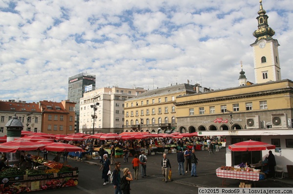 Mercado Dolac de Zagreb
Mercado de fruta, flores, carne, pescado y especias
