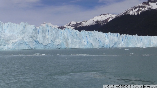 Glaciar Perito Moreno
El glaciar Perito Moreno es la máxima atracción del Parque Nacional de los Glaciares.
