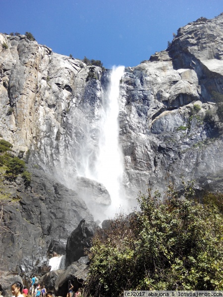 Cascada del velo de la novia
Se llega andando casi a la cascada
