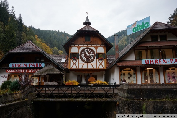 triberg
reloj de cuco mas grande del mundo
