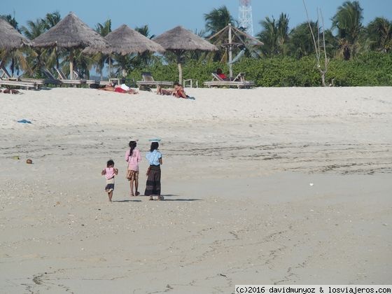 Playa Tanjing Ann. Kuta Lombok
Playa Tanjing Ann. Kuta Lombok
