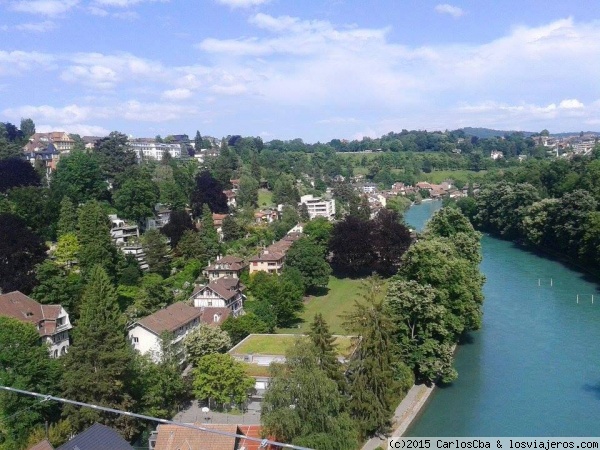 Río Aar - Berna
Toda la belleza del río Aar con sus aguas de color celeste que atraviesa la bellísima ciudad de Berna, capital de Suiza.

