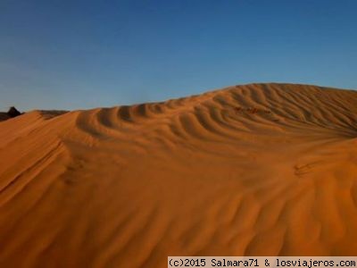 Aventura en el Desierto de Túnez: Oasis y Dunas