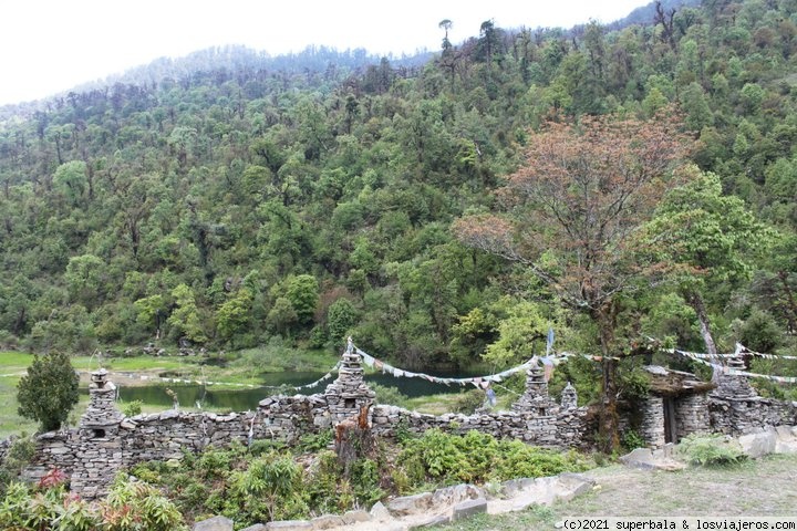 DÍA 6: TREKKING NAGHTALI - THUMAN - GHOLJUNG - CHAURHATTAR - Nepal desconocido: el trekking de los pueblos Tamang (6)
