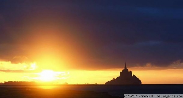 ATARDECER MON SAINT MICHEL
MON SAINT MICHEL DESDE EL MIRADOR
