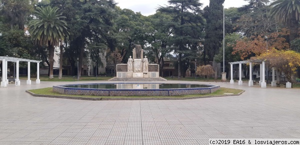 plaza independencia , Mendoza, Argentina
fuente central
