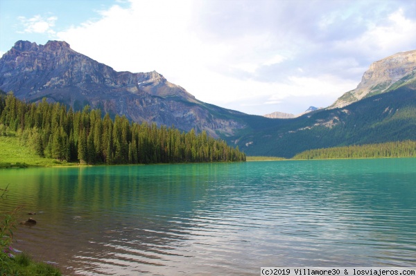 EMERALD LAKE
EMERALD LAKE
