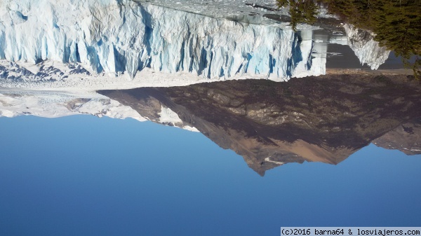 Perito Moreno (    Enrique     )
Visita Perito moreno en mayo 2016!!! Majestuoso !!!!!
